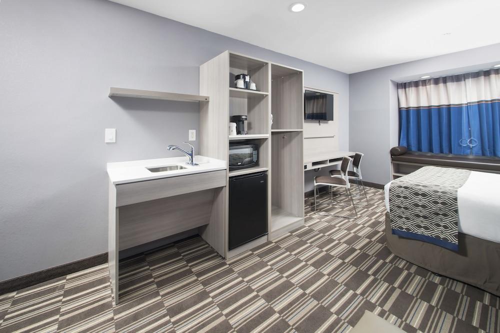 Microtel Inn & Suites By Wyndham Bethel/Danbury Eksteriør billede