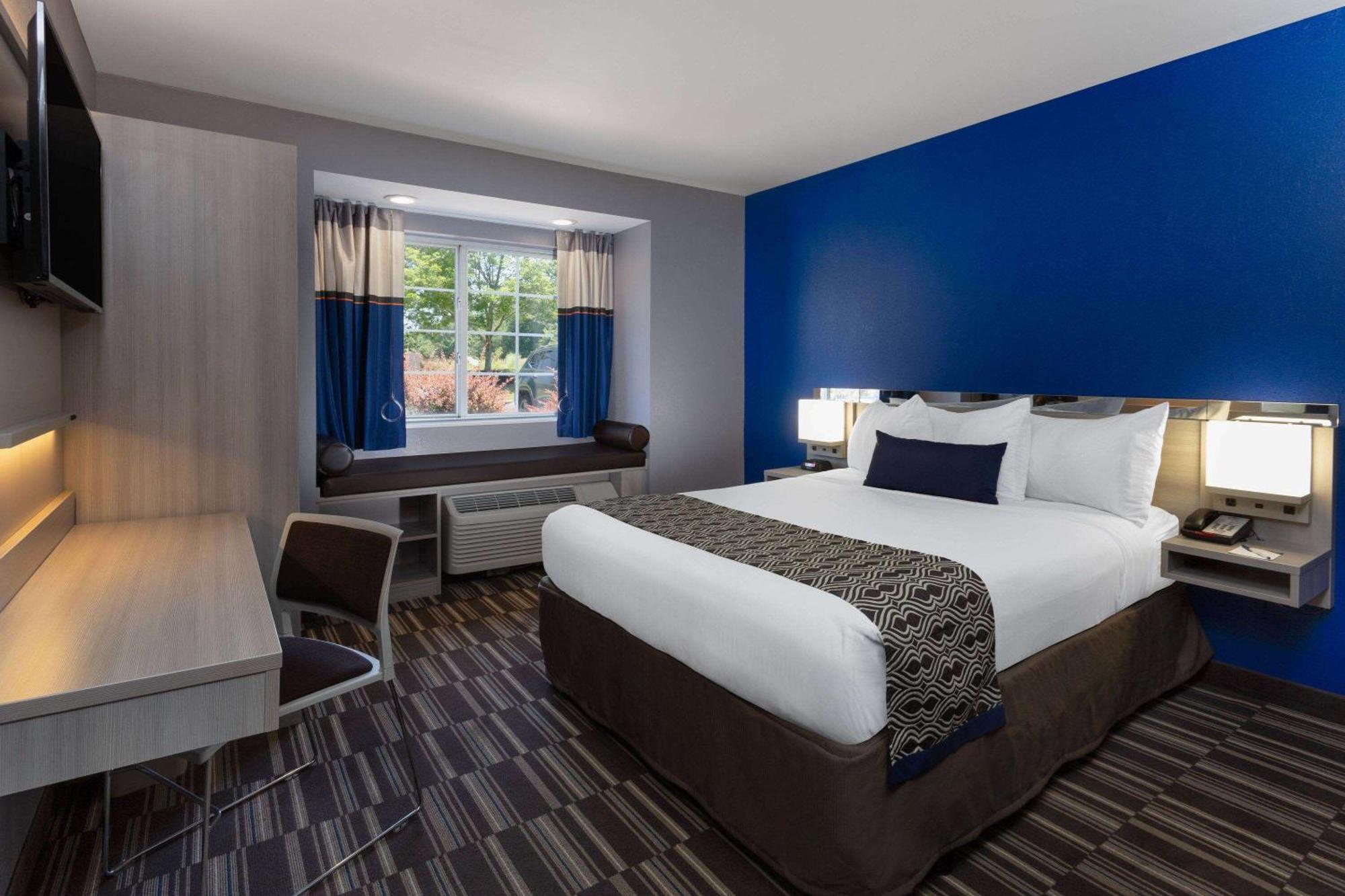 Microtel Inn & Suites By Wyndham Bethel/Danbury Eksteriør billede